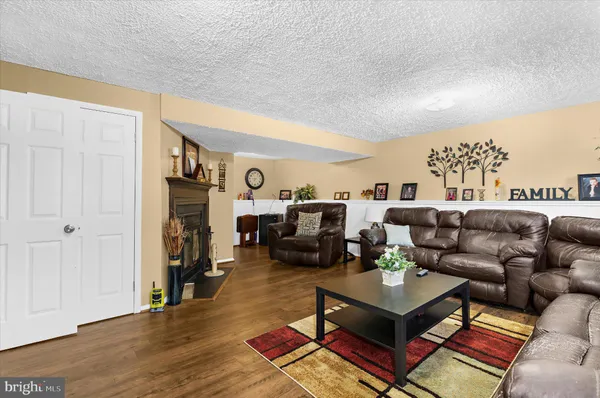 $469,900 | 7903 Mansion House Crossing, Pasadena, MD 21122