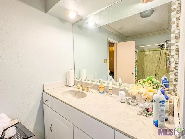 $469,900 | 1024 Hatchell Lane, Denham Springs, LA 70726