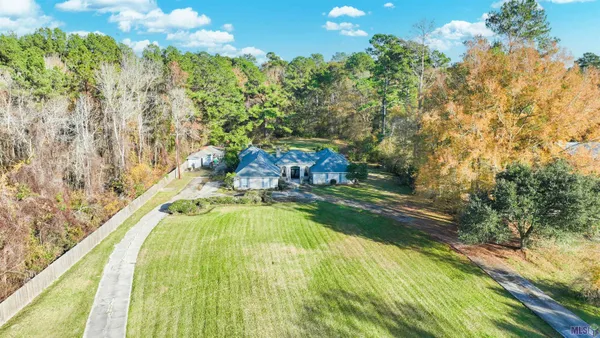 $447,000 | 1024 Hatchell Lane, Denham Springs, LA 70726