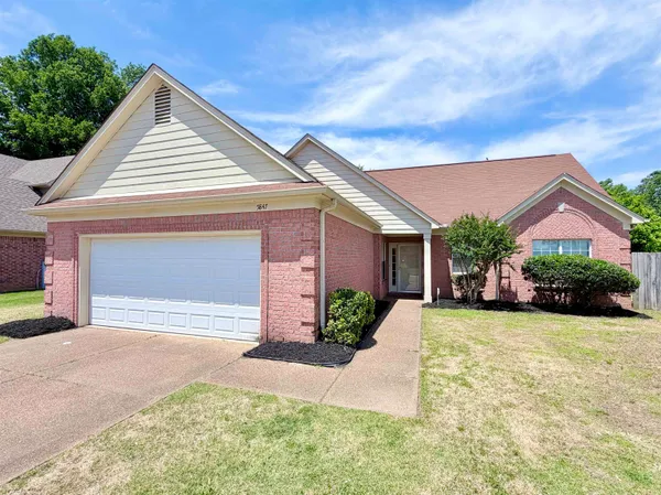 $304,900 | 5847 Lillian Bend Drive, Arlington, TN 38002
