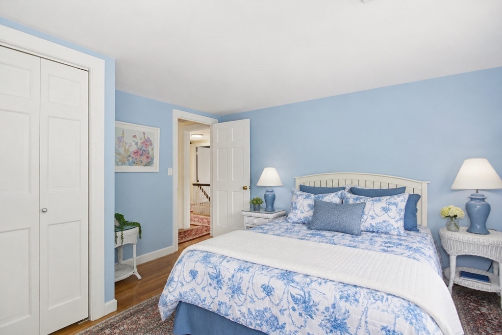 81 Brettwood Road Belmont, MA 02478 - Photo 16 of 31