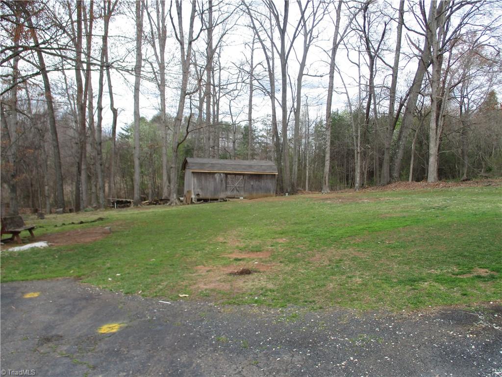 4754 New Walkertown Road Walkertown, NC 27051 - Photo 19 of 22 Gallery Image 19