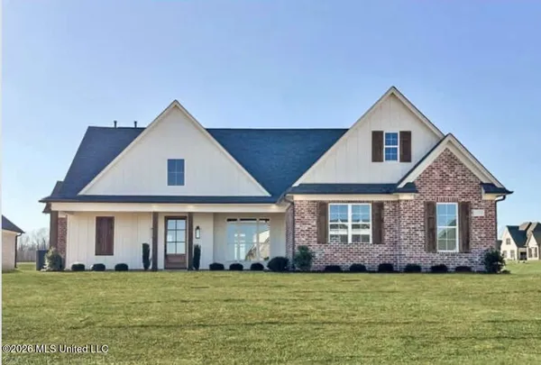 $528,900 | 1755 Bakersfield Way, Nesbit, MS 38651