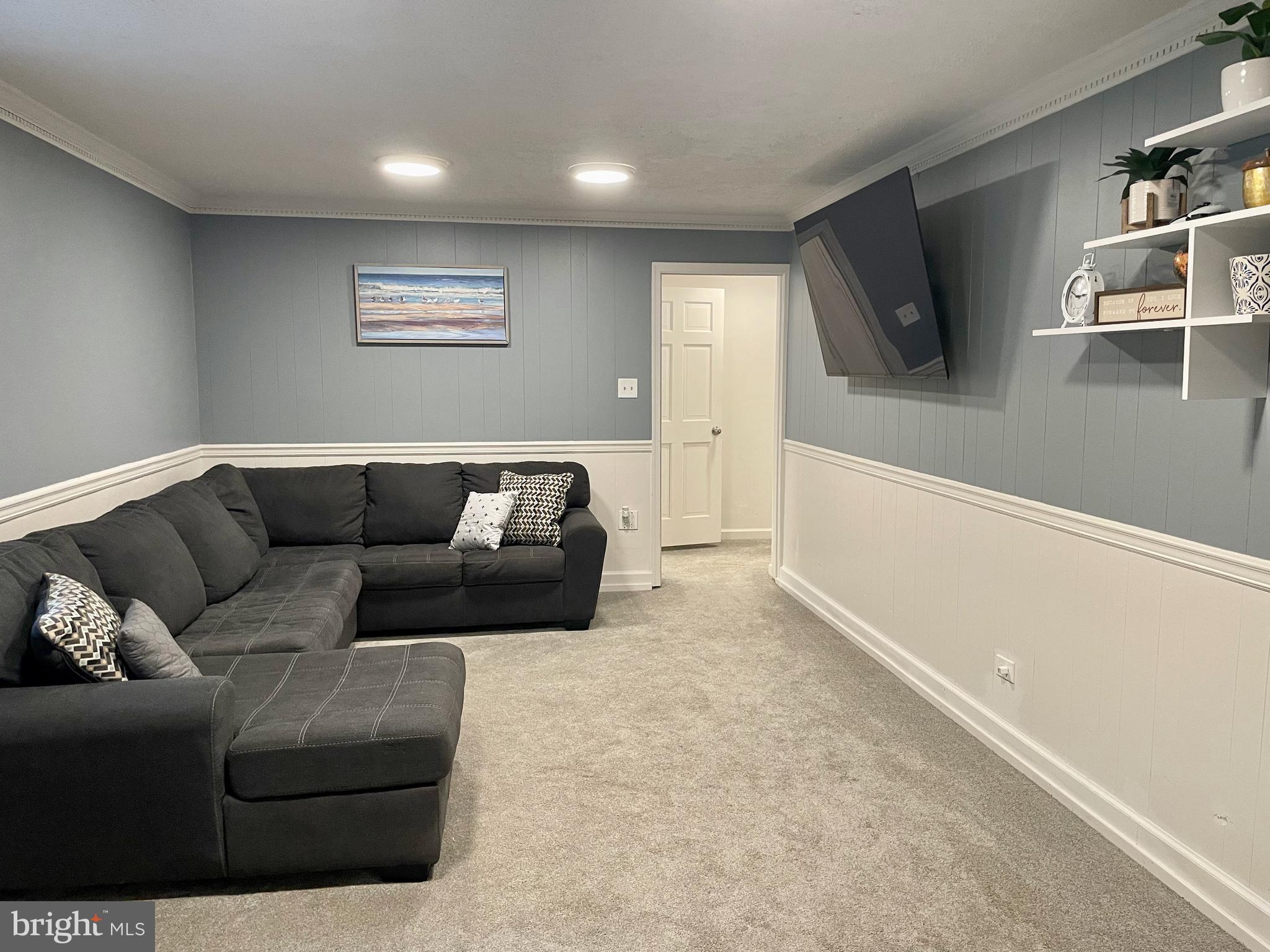 36 Tamara Drive Roosevelt, NJ 08555 - Photo 5 of 26