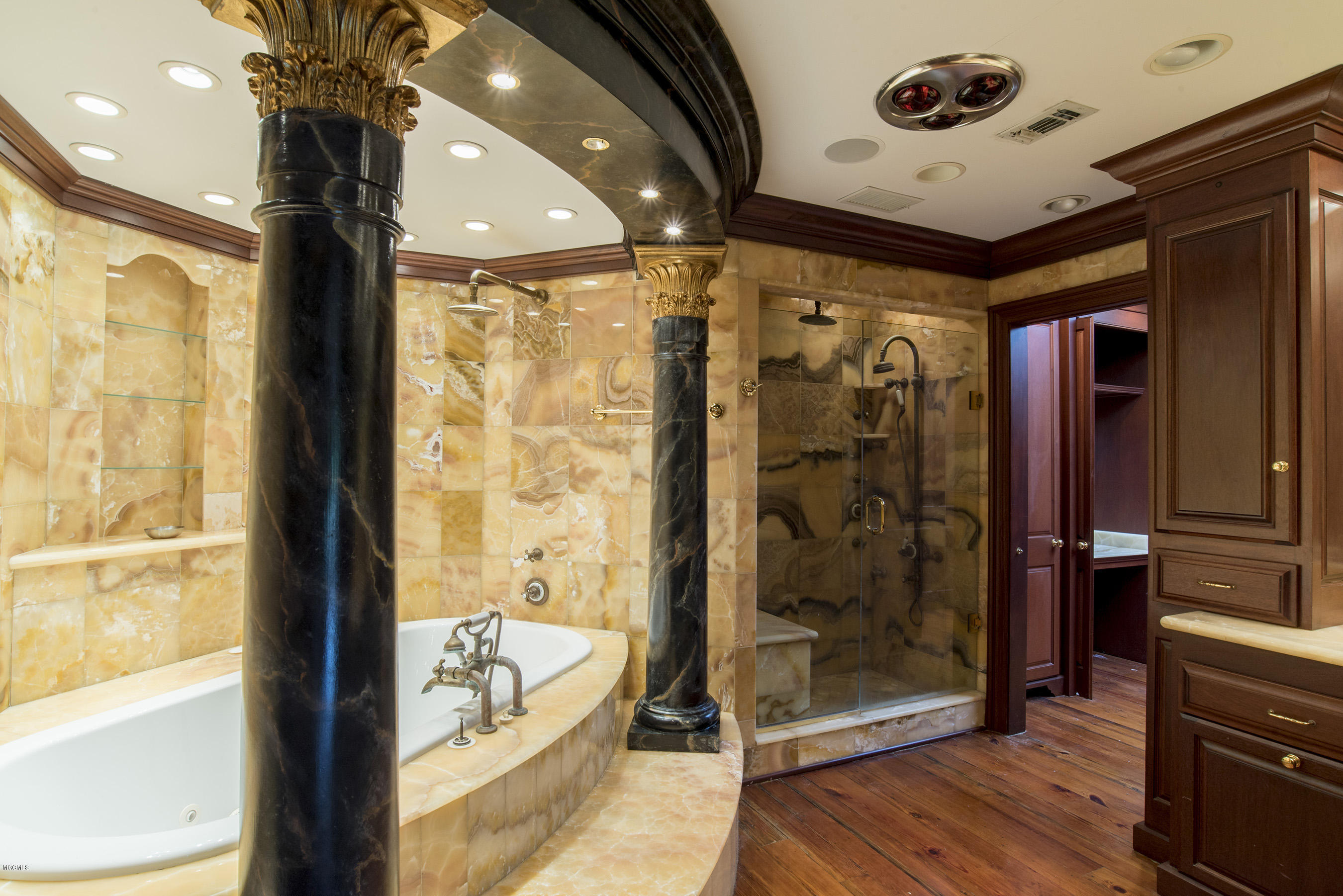 12137 Hickman Road Biloxi, MS 39532 - Photo 27 of 42 DSC_9421