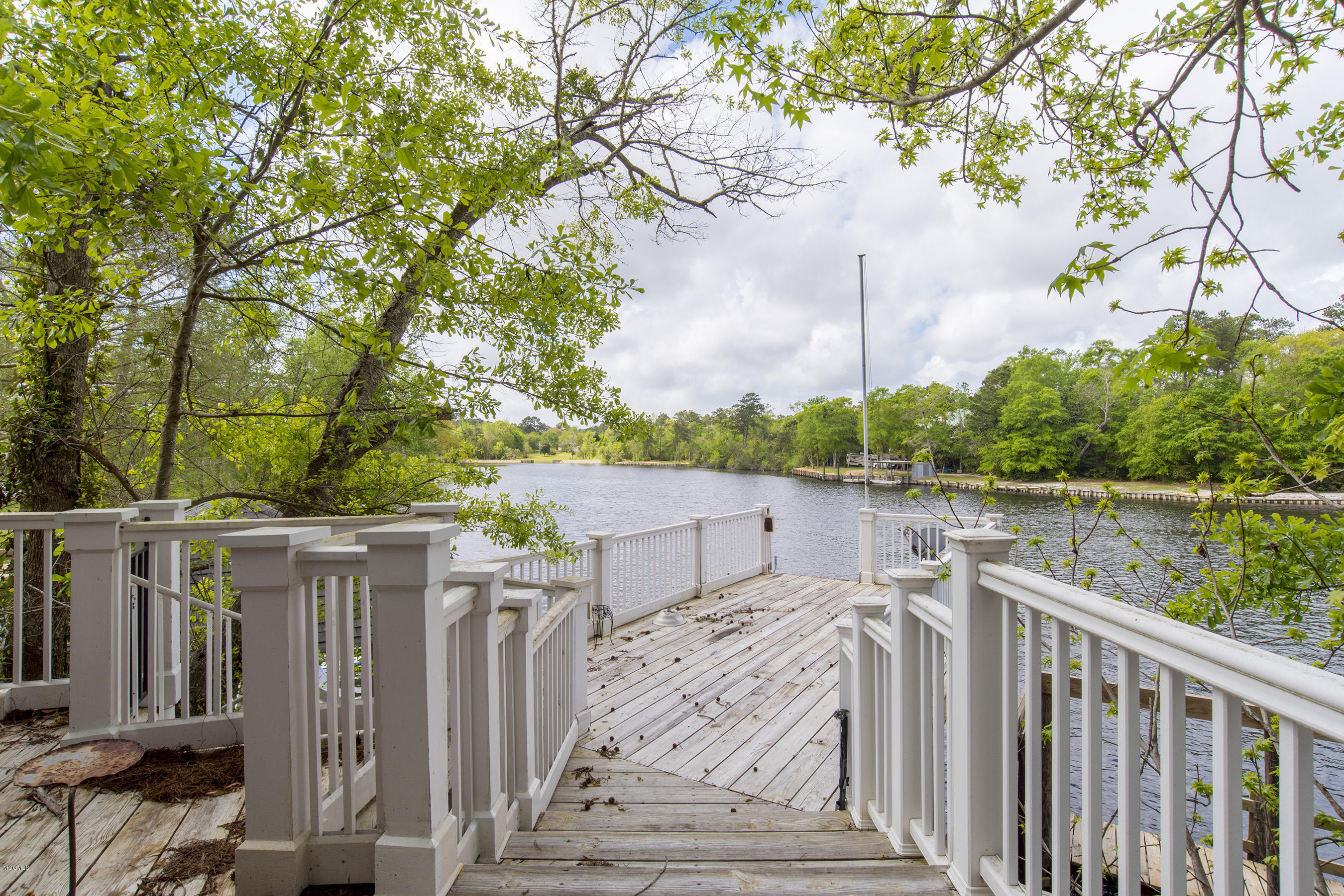 12137 Hickman Road Biloxi, MS 39532 - Photo 36 of 42 DSC_9453