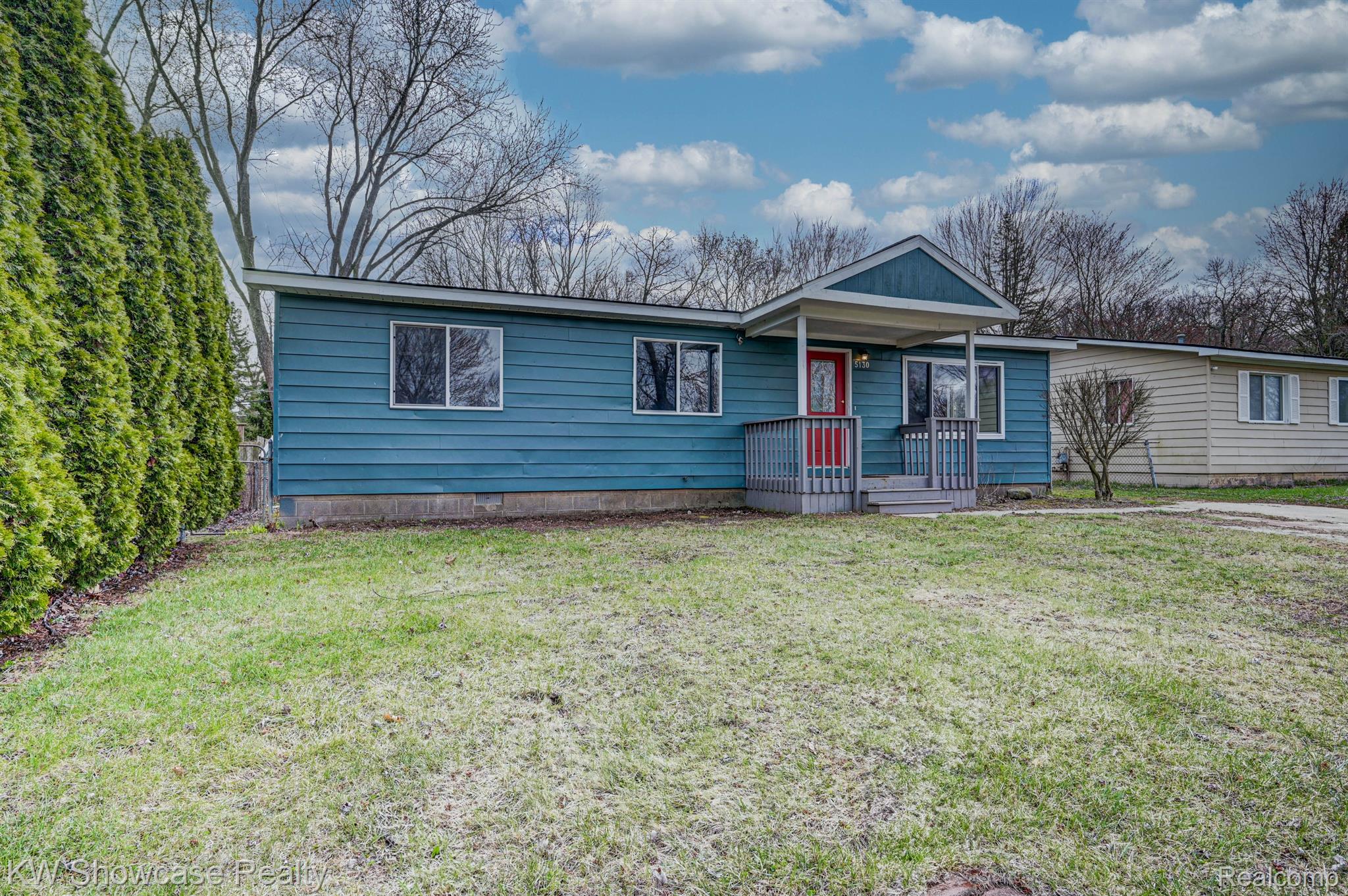 5130 Warmbriar Road White Lake, MI 48383 - Photo 2 of 44 Gallery Image 2