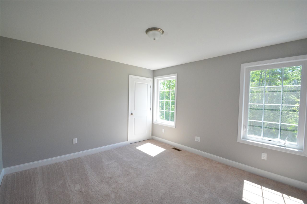 44 Constitution Way, Unit LOT 8 Rochester, NH 03867 - Photo 14 of 40