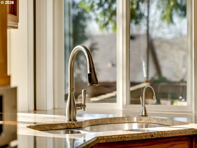 $699,950 | 1077 Southeast Dogwood Lane, Gresham, OR 97080