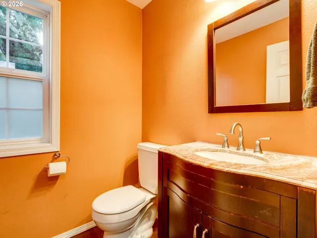 $699,950 | 1077 Southeast Dogwood Lane, Gresham, OR 97080