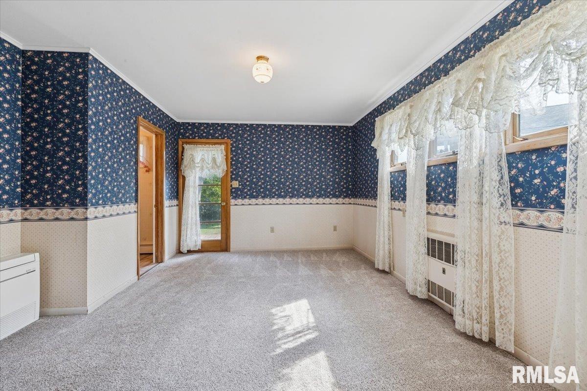 819 Millcrest Court Clinton, IA 52732 - Photo 25 of 44