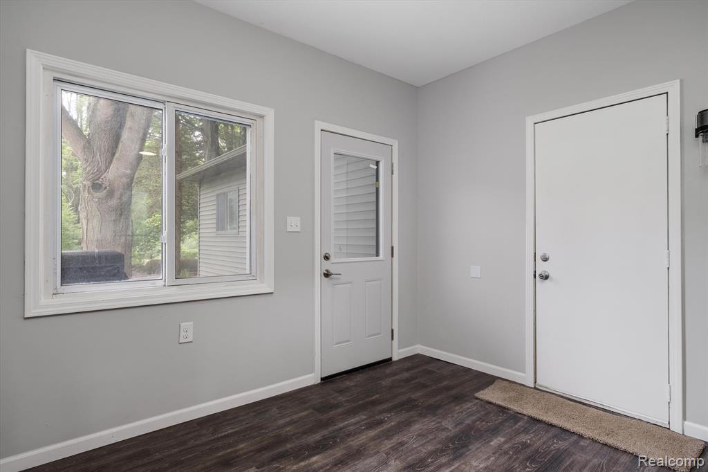 1765 East Predmore Road Oakland, MI 48363 - Photo 10 of 65