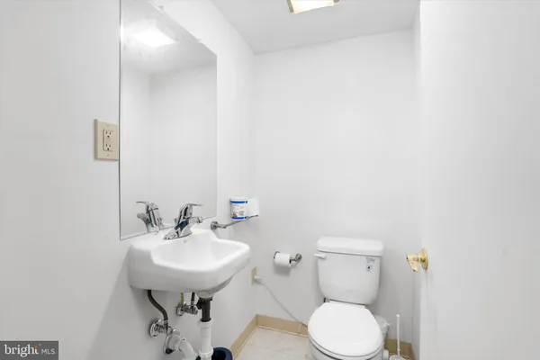 $675,000 | 260 Gordon Road, Robbinsville, NJ 08691