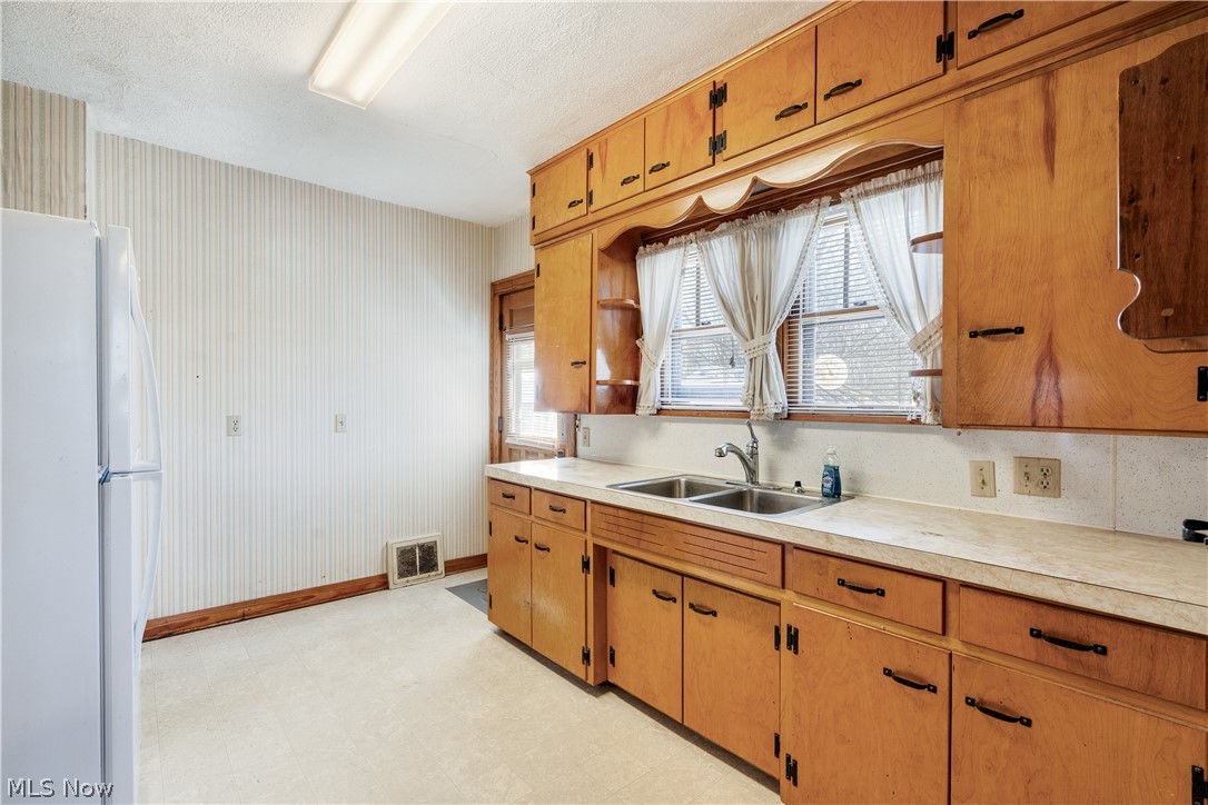 3362 South Main Street Mineral Ridge, OH 44440 - Photo 21 of 37