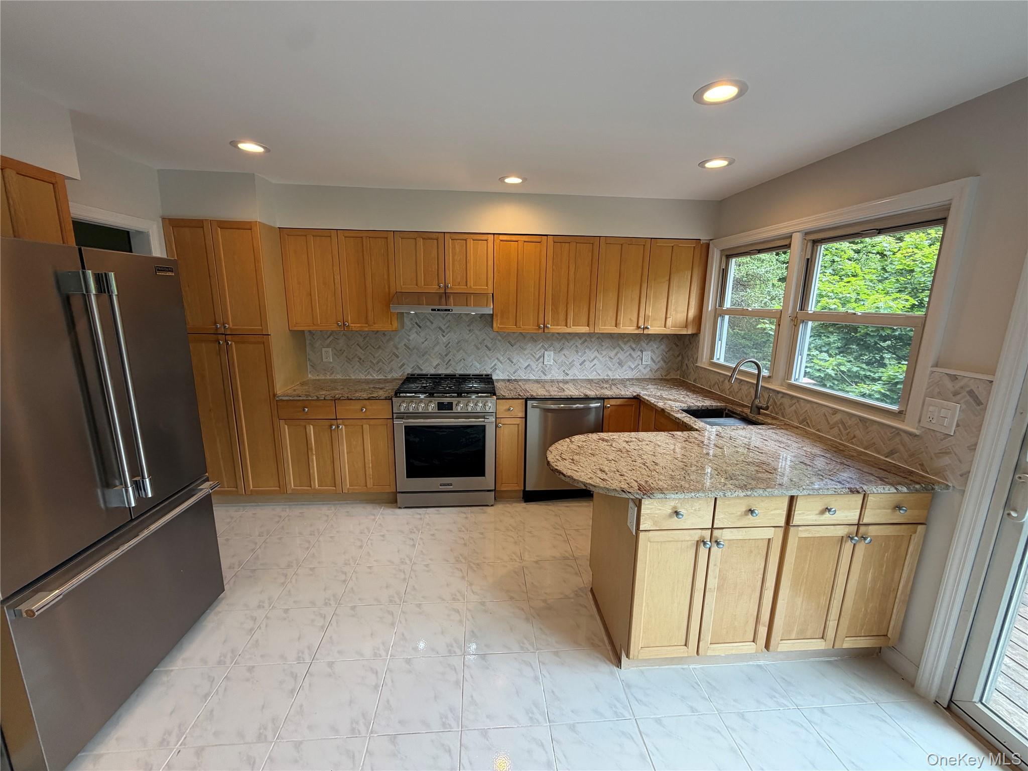 507 Millwood Road Chappaqua, NY 10514 - Photo 7 of 16