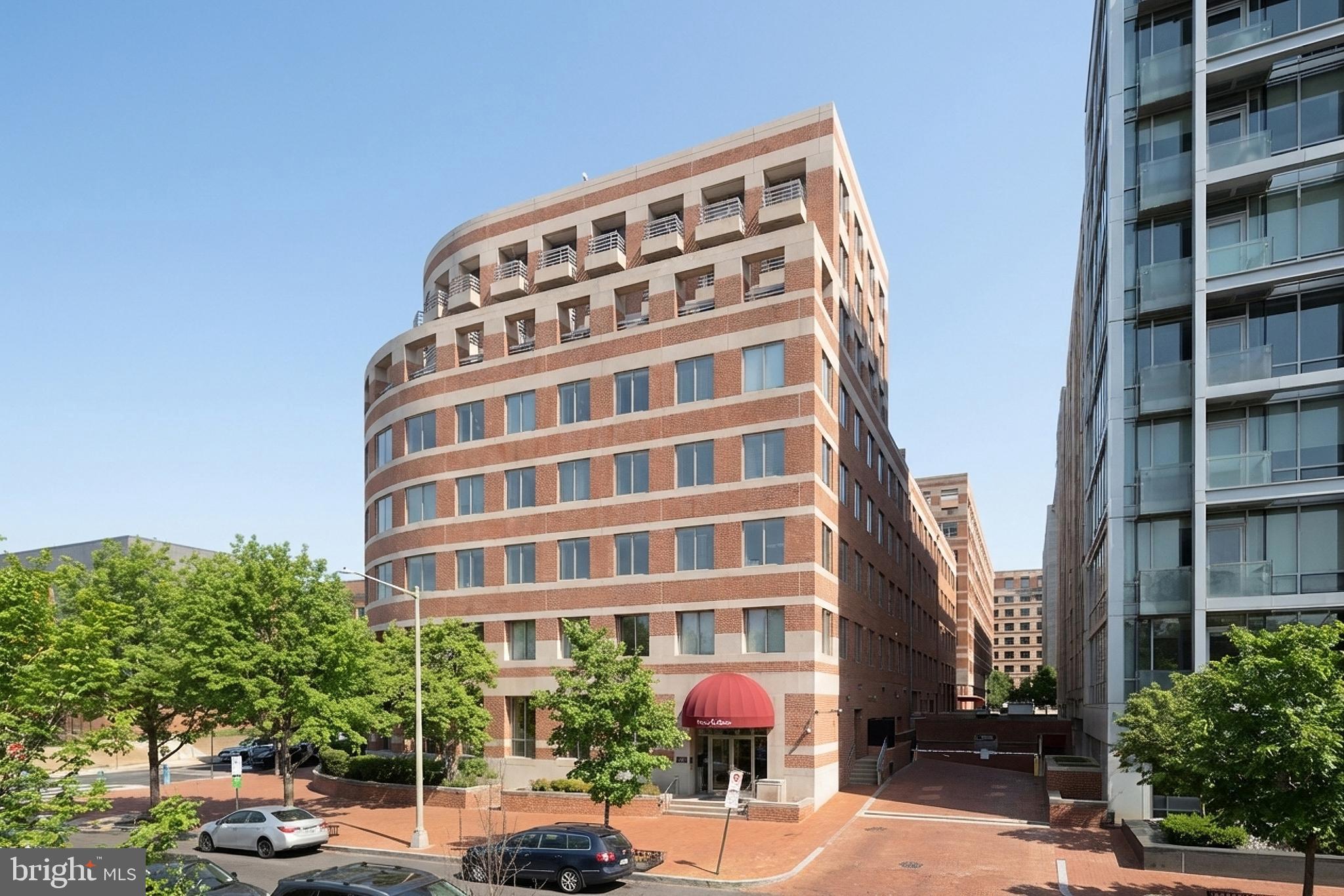 1275 25th Street Northwest, Unit 701 Washington, DC 20037 - Photo 27 of 36 a building view