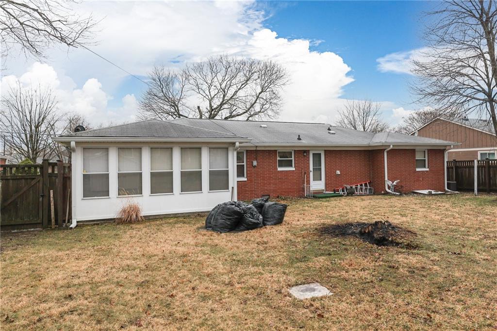 1033 North Shortridge Road Indianapolis, IN 46219 - Photo 30 of 30 Gallery Image 30