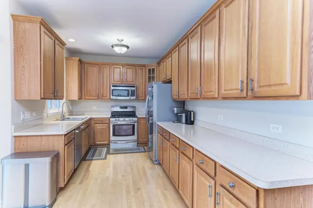 $404,999 | 11920 Winterberry Lane, Plainfield, IL 60585