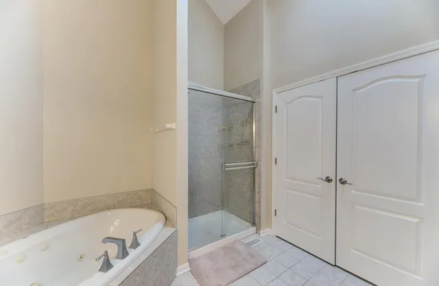 $404,999 | 11920 Winterberry Lane, Plainfield, IL 60585