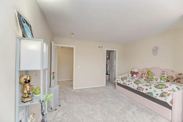 $404,999 | 11920 Winterberry Lane, Plainfield, IL 60585