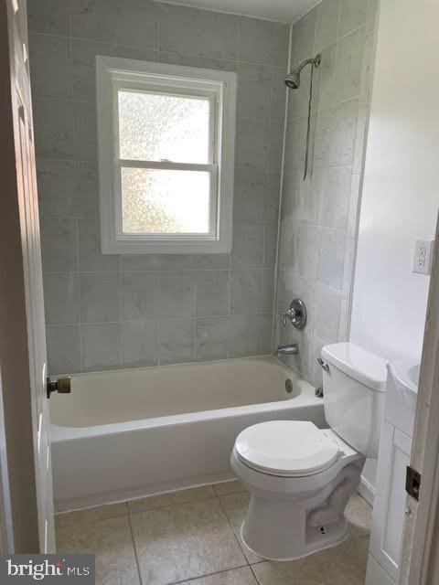 7746 Frederick Road Hyattsville, MD 20784 - Photo 4 of 7 Gallery Image 4