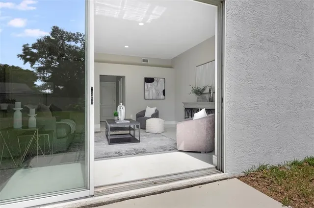 $570,000 | 2306 Colusa Lane, Valrico, FL 33596