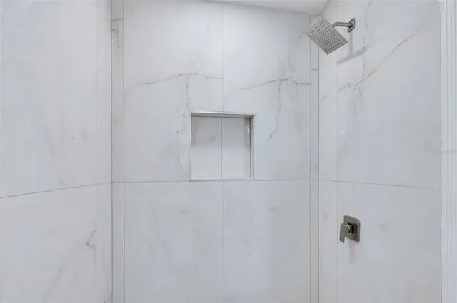 $570,000 | 2306 Colusa Lane, Valrico, FL 33596