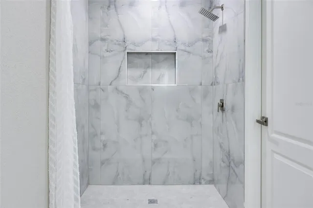 $570,000 | 2306 Colusa Lane, Valrico, FL 33596