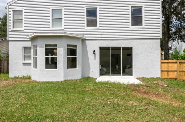 $570,000 | 2306 Colusa Lane, Valrico, FL 33596