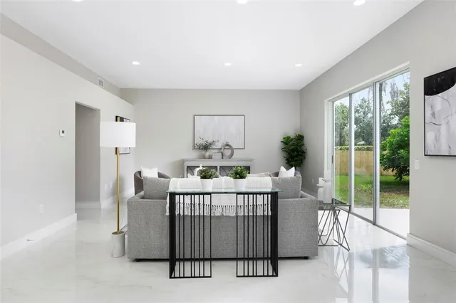 $570,000 | 2306 Colusa Lane, Valrico, FL 33596