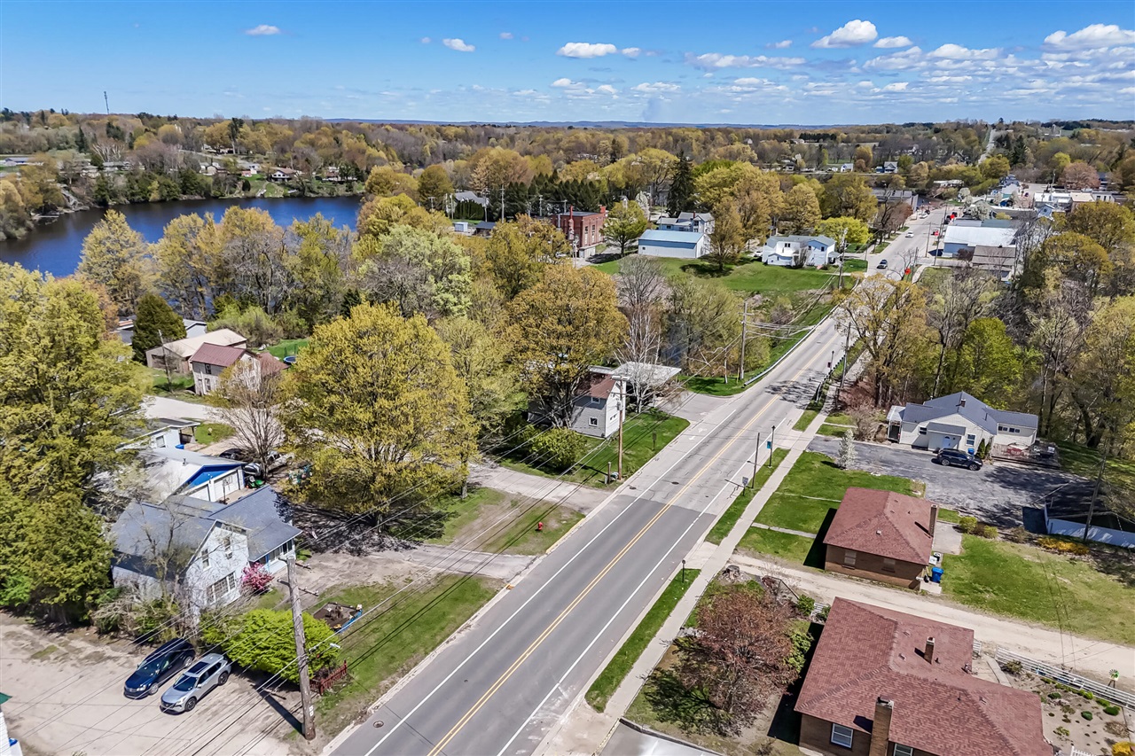 140 West Main Street Hart, MI 49420 - Photo 32 of 39