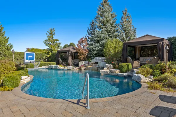 $2,590,000 | 39-w431 Longmeadow Lane, St. Charles, IL 60175