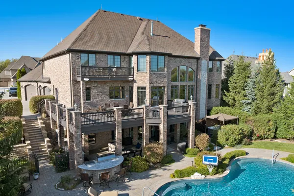 $2,590,000 | 39-w431 Longmeadow Lane, St. Charles, IL 60175