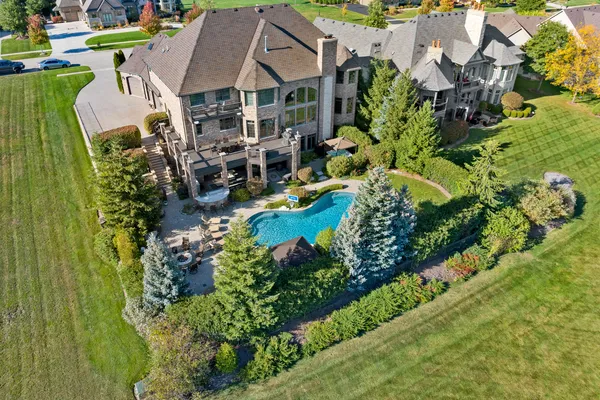 $2,590,000 | 39-w431 Longmeadow Lane, St. Charles, IL 60175