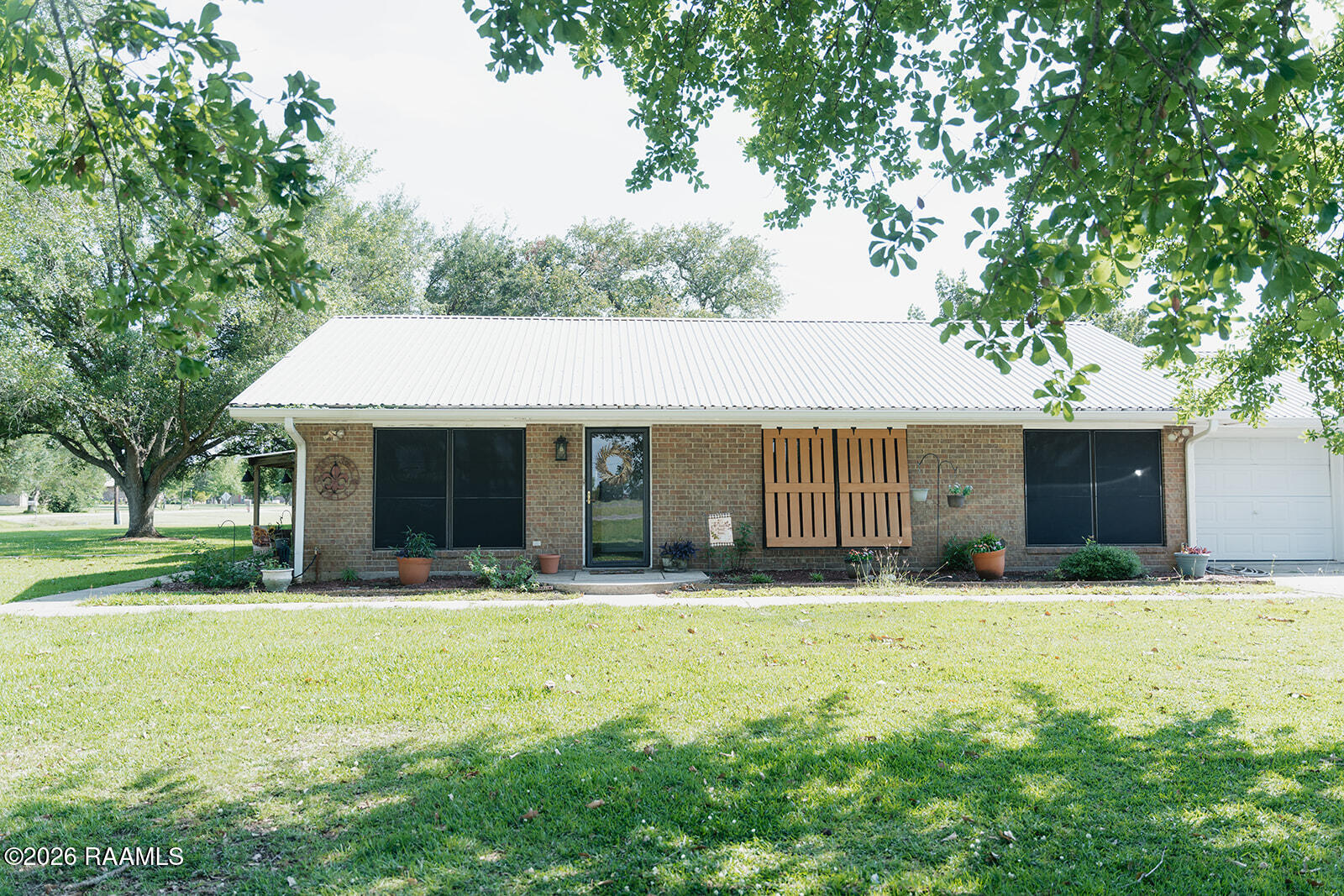 2806 Riverwood Road New Iberia, LA 70560 - Photo 23 of 39 DSC00833