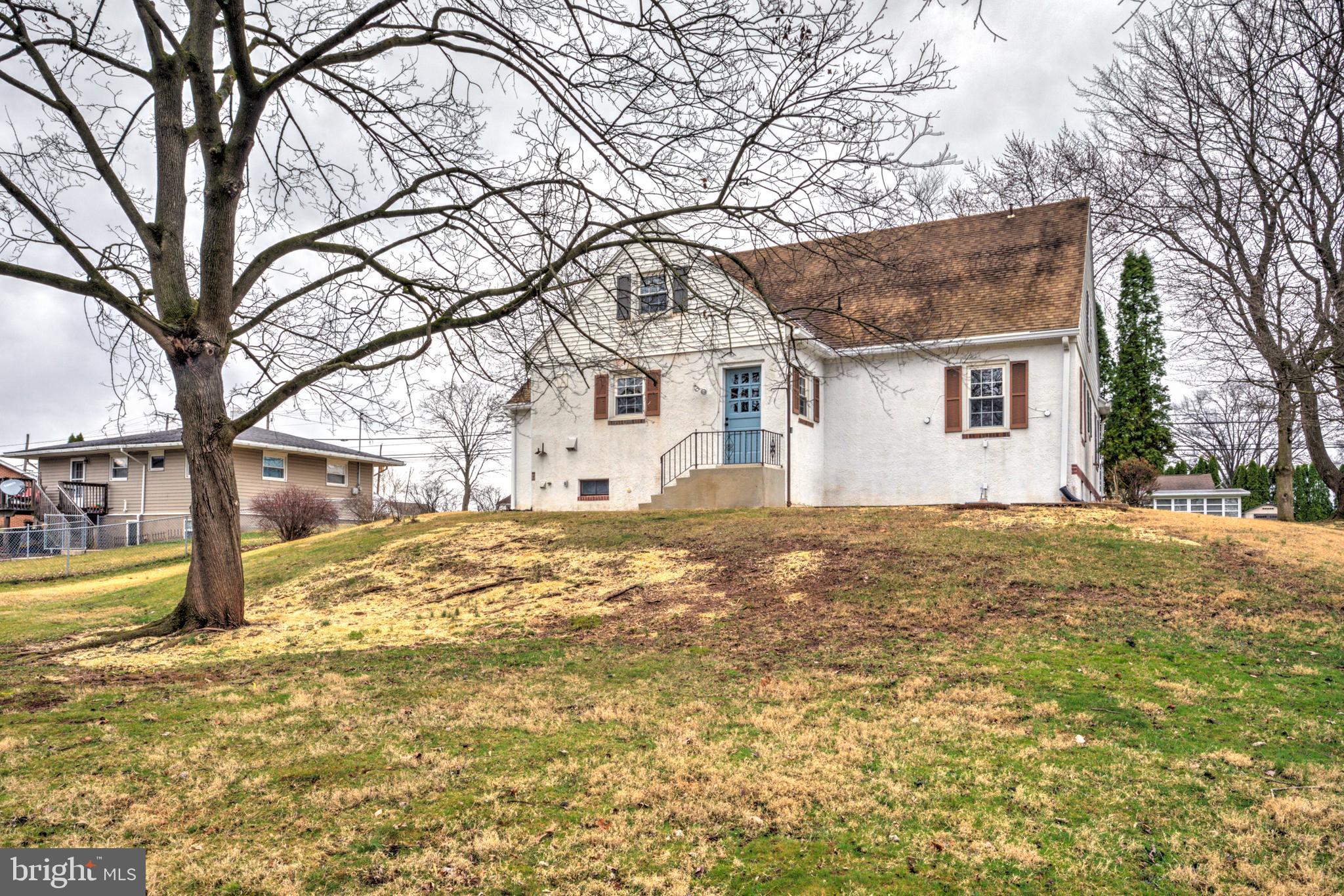 2333 Loucks Road York, PA 17408 - Photo 30 of 31 Gallery Image 30