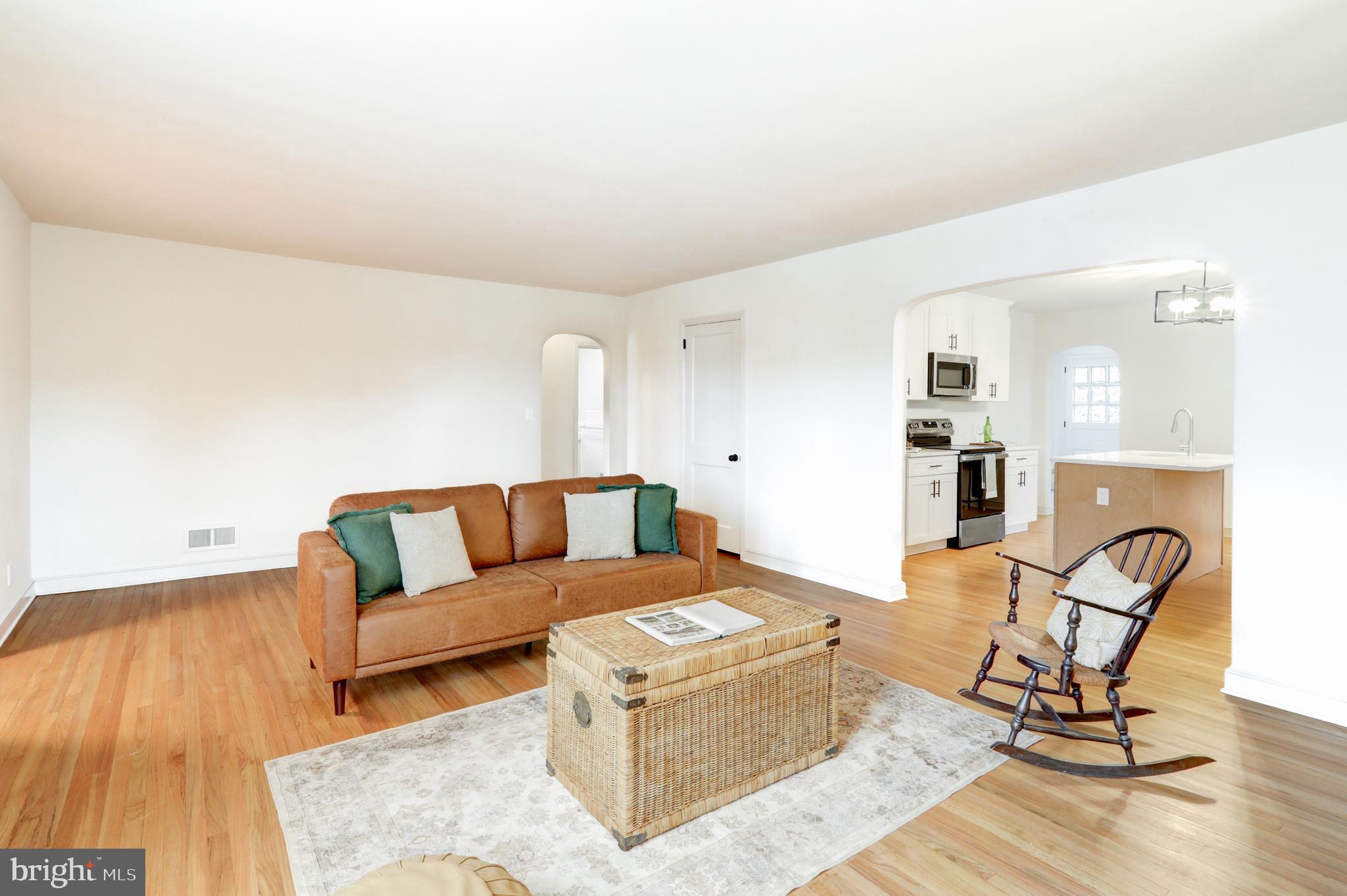2333 Loucks Road York, PA 17408 - Photo 5 of 31 Gallery Image 5