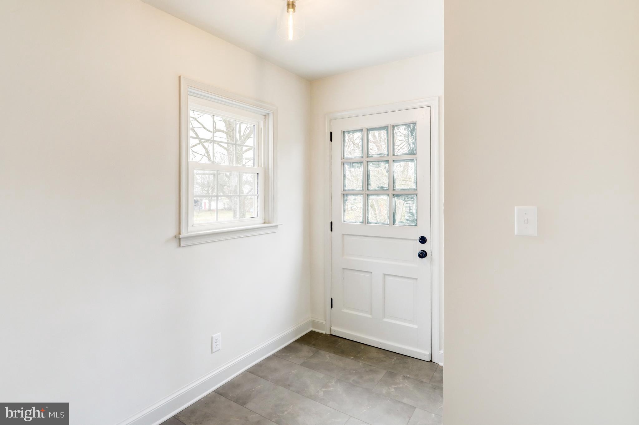 2333 Loucks Road York, PA 17408 - Photo 10 of 31 Gallery Image 10