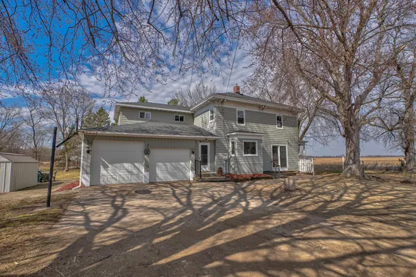 $425,000 | 1873 Highway 12, Hammond, WI 54015