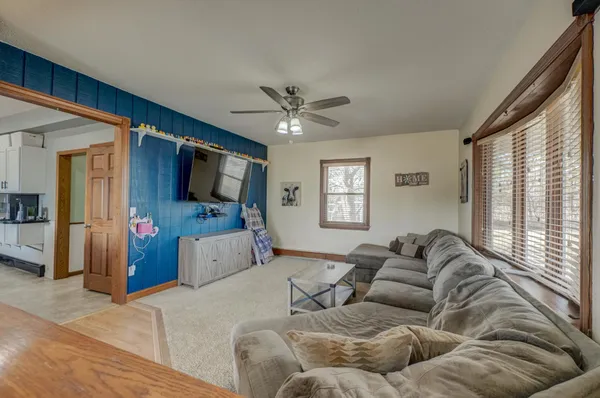 $425,000 | 1873 Highway 12, Hammond, WI 54015