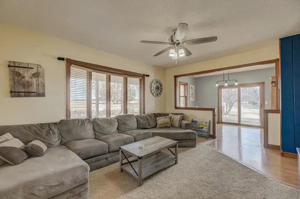 $425,000 | 1873 Highway 12, Hammond, WI 54015