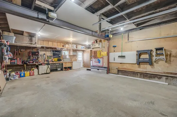 $425,000 | 1873 Highway 12, Hammond, WI 54015
