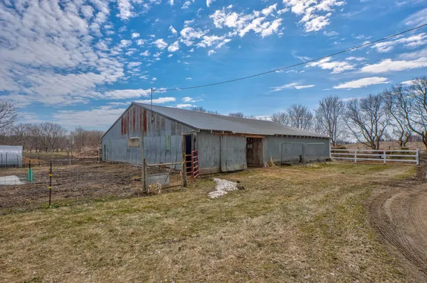 $425,000 | 1873 Highway 12, Hammond, WI 54015