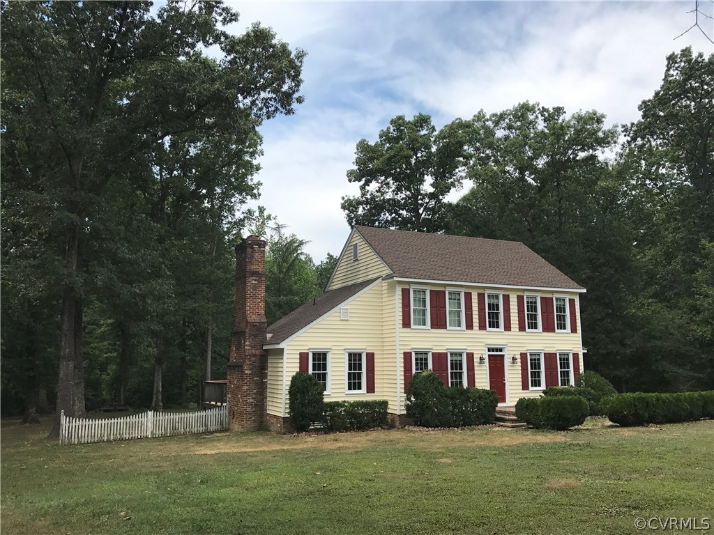 8242 Graves Road Petersburg, VA 23803 - Photo 2 of 38 Gallery Image 2