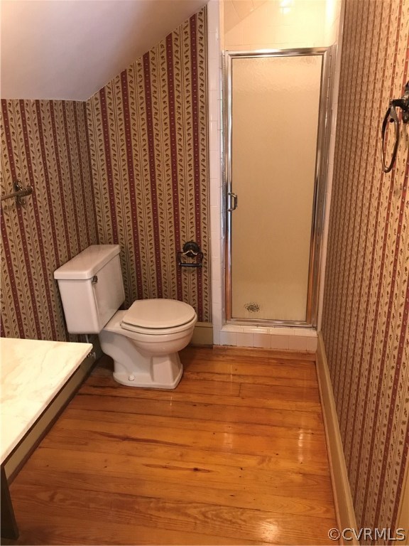 8242 Graves Road Petersburg, VA 23803 - Photo 24 of 38 Master Bath