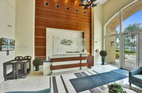 $590,000 | 625 Casa Loma Boulevard, Unit 1009, Boynton Beach, FL 33435