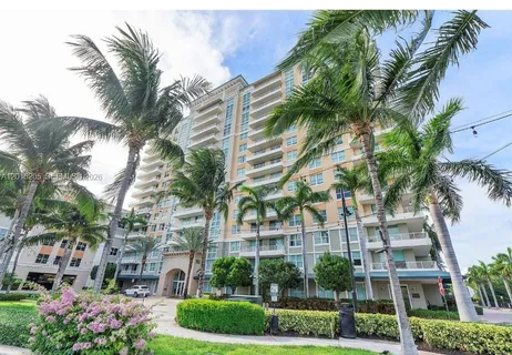 $590,000 | 625 Casa Loma Boulevard, Unit 1009, Boynton Beach, FL 33435
