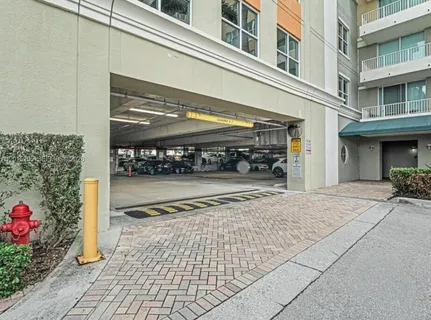 $590,000 | 625 Casa Loma Boulevard, Unit 1009, Boynton Beach, FL 33435