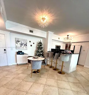 $590,000 | 625 Casa Loma Boulevard, Unit 1009, Boynton Beach, FL 33435