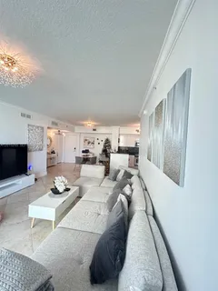 $590,000 | 625 Casa Loma Boulevard, Unit 1009, Boynton Beach, FL 33435